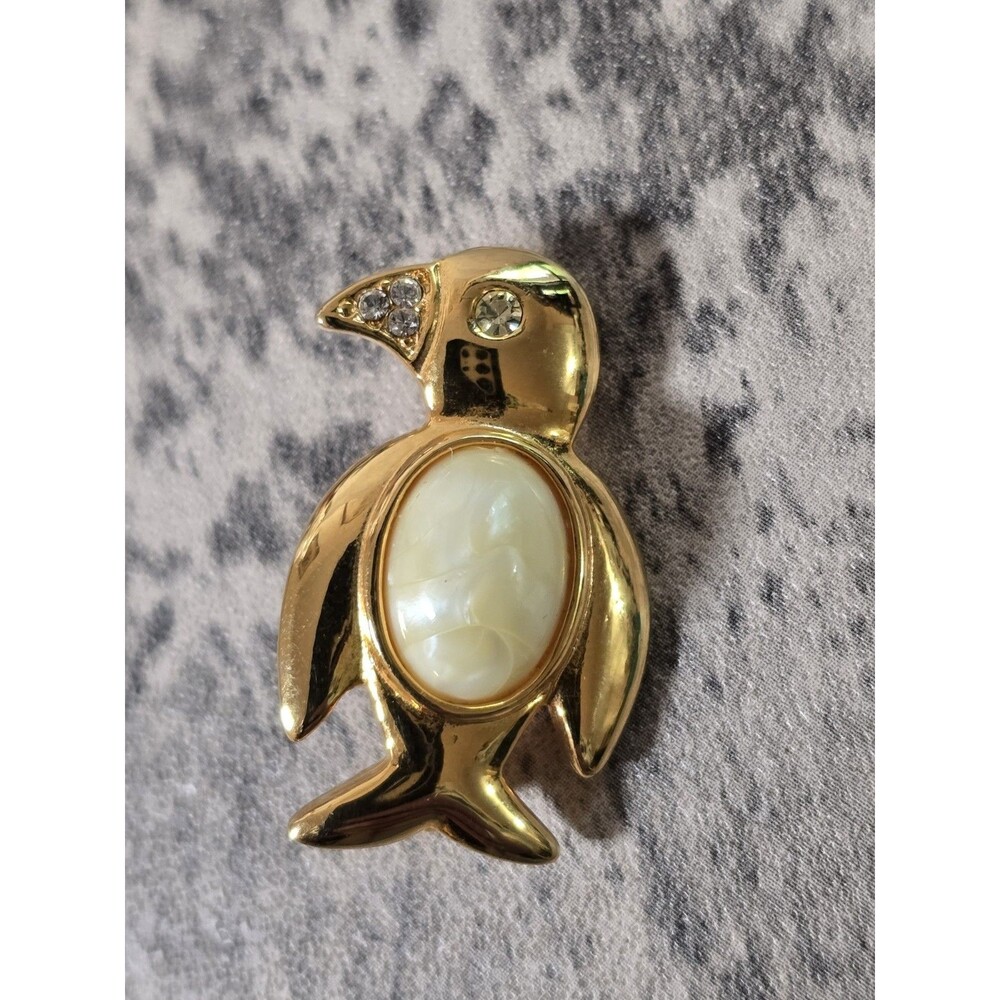 Faux Mother of Pearl Penguin Brooch Pin Rhinestones Gold Tone 1.5"